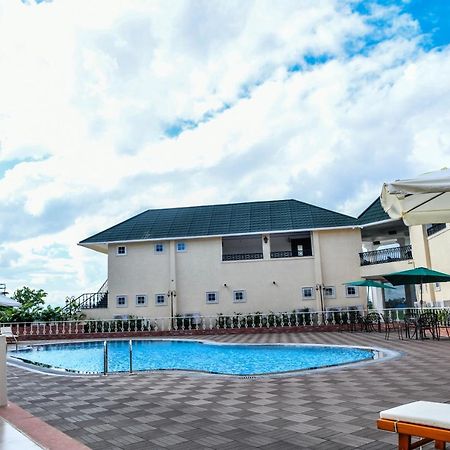 Faith Cricket Club & Resort Bhopal Eksteriør bilde