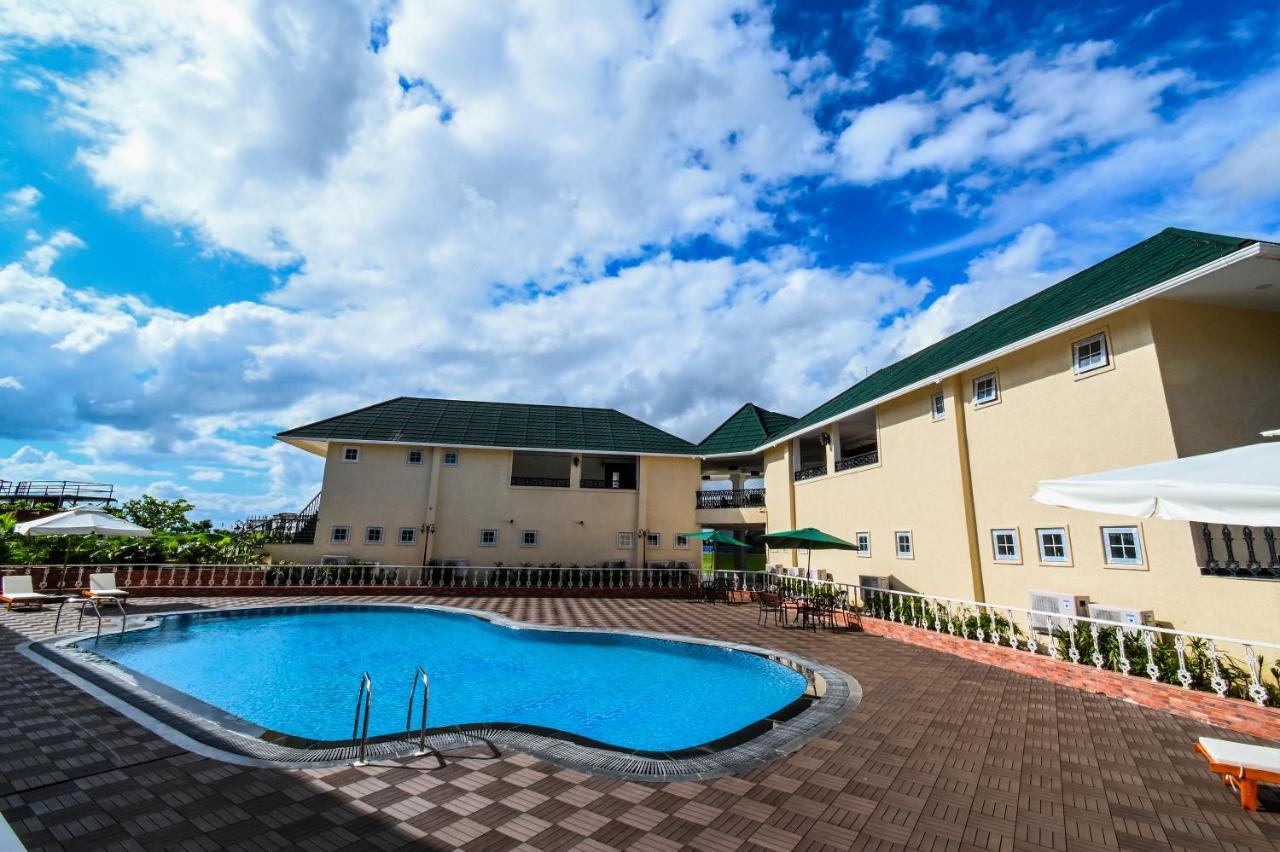 Faith Cricket Club & Resort Bhopal Eksteriør bilde