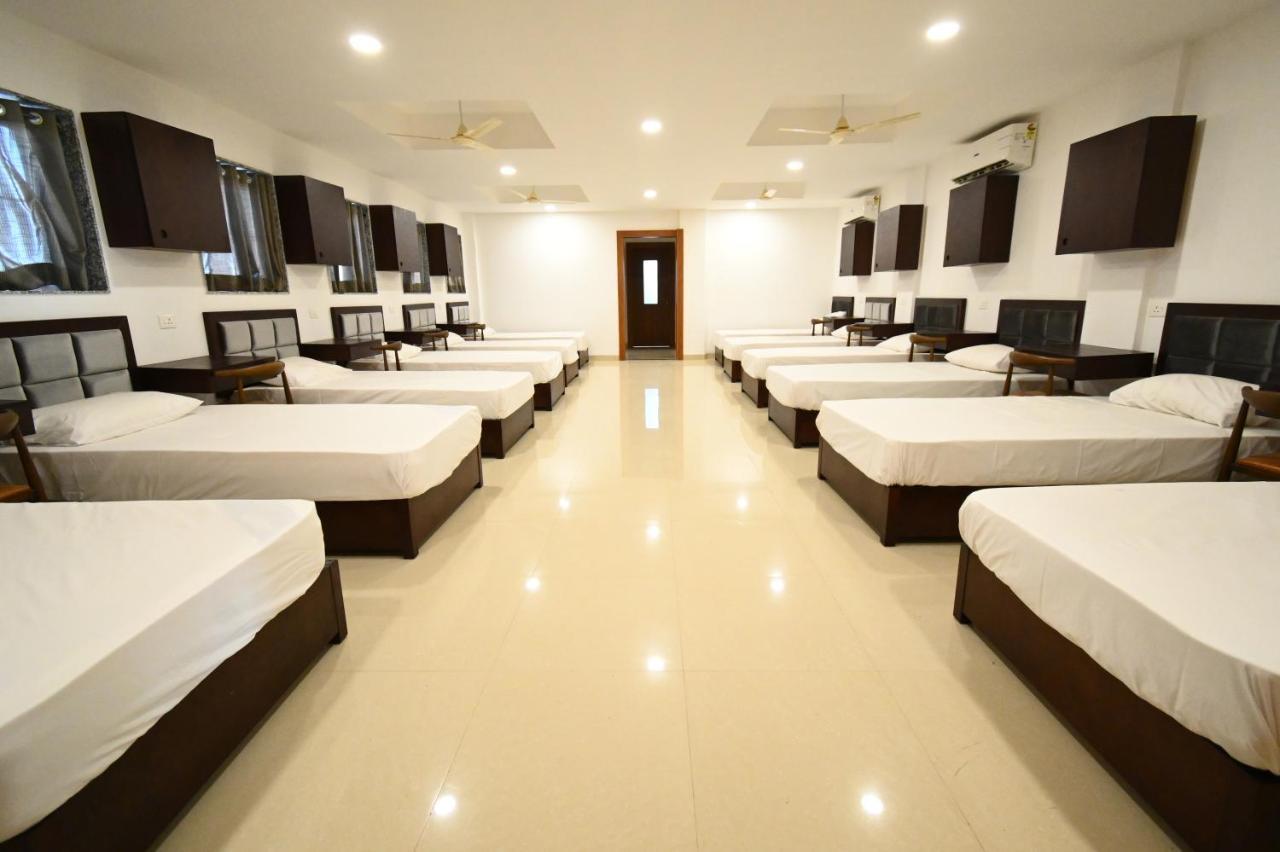 Faith Cricket Club & Resort Bhopal Eksteriør bilde