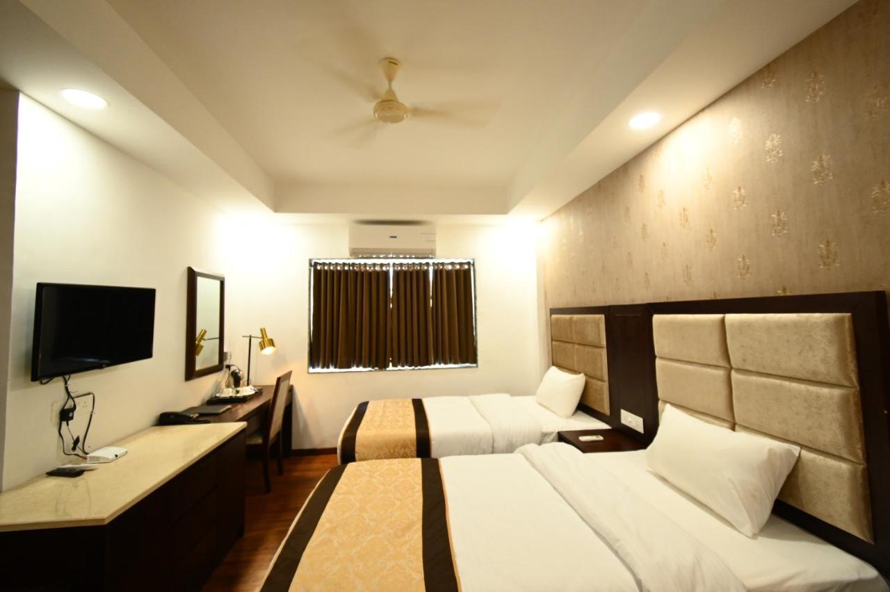 Faith Cricket Club & Resort Bhopal Eksteriør bilde